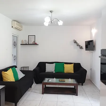 Cosy Countryhouse, Just 15 Minutes From Lefkada *